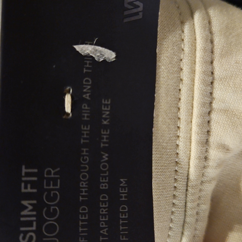 NWT Men's Pants VRST Men's Pinnacle Fleece Jogger Light Sand Slim Fit - Picture 6 of 8